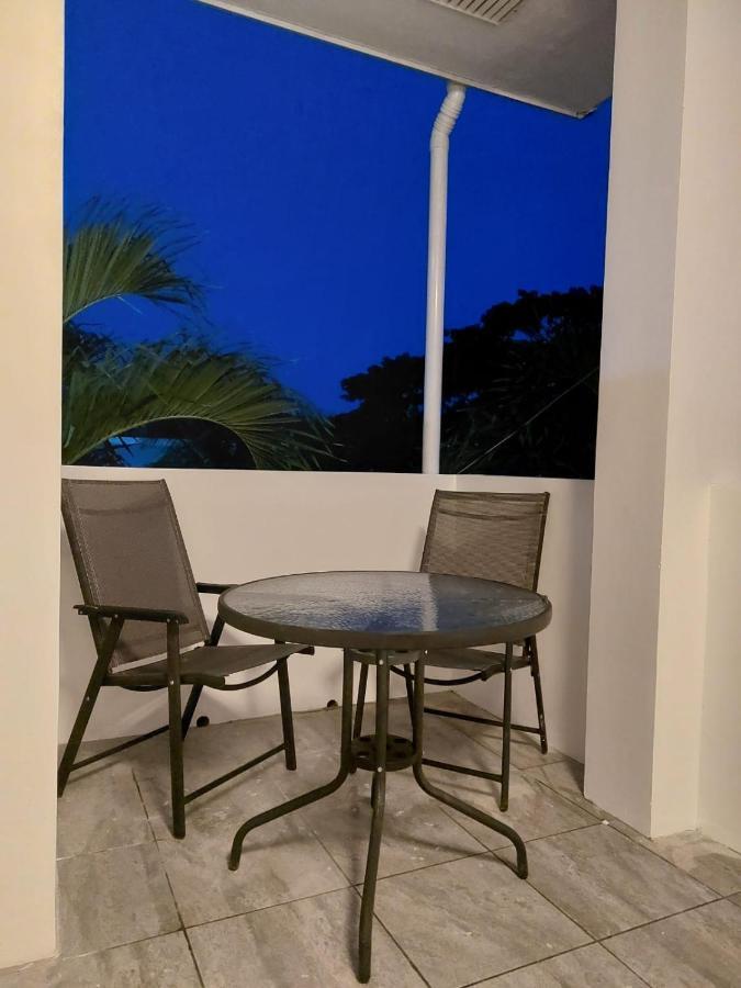 Bonsai Jacuzzi Suites Panglao Bagian luar foto